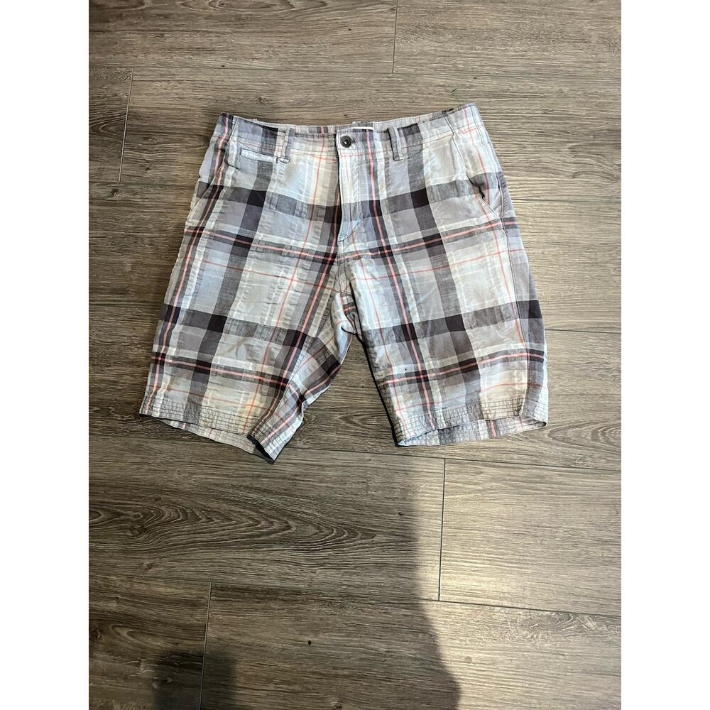 Calvin Klein Shorts Size 30Mens